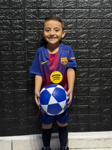 KIT DE NIÑOS , BARCELONA LOCAL 25/26 , #20 (5-6 AÑOS) , SIN DORSAL